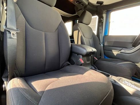 Used 2015 Jeep Wrangler Unlimited Sport w/ Quick Order Package 24S image 24