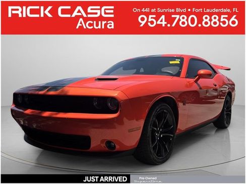 Used 2016 Dodge Challenger R/T w/ Blacktop Package RWD image 1