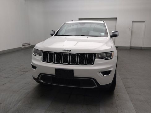 Used 2018 Jeep Grand Cherokee Limited AWD/4WD image 15