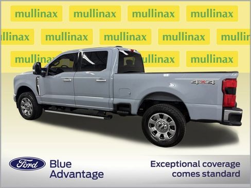 Certified 2025 Ford F250 Lariat w/ Chrome Package image 11
