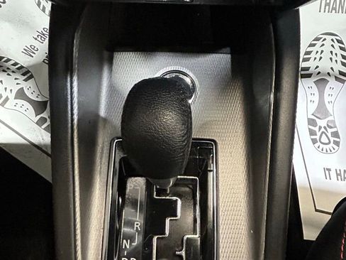 Used 2024 Mitsubishi Outlander Sport SE image 29