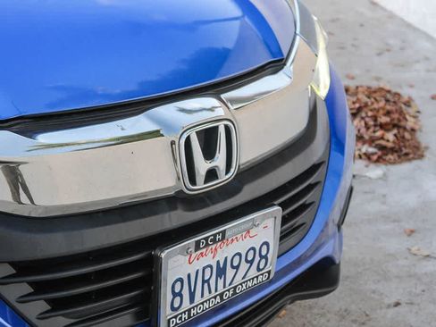 Used 2021 Honda HR-V EX-L image 11