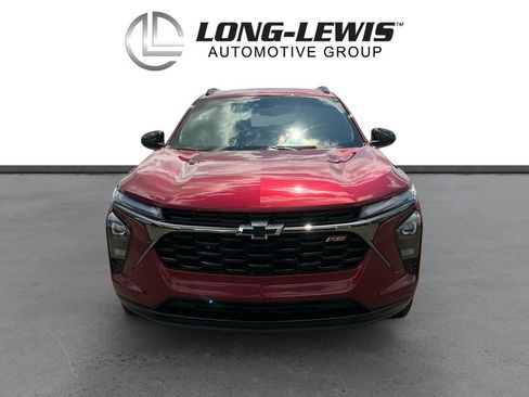 Used 2025 Chevrolet Trax RS w/ Driver Confidence Package FWD image 11