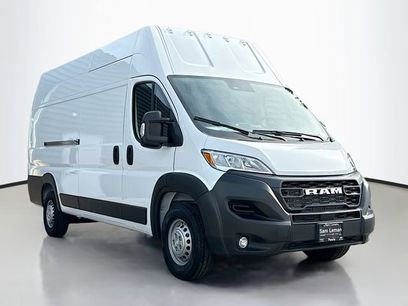 New 2024 RAM ProMaster 3500 w/ Convenience Group