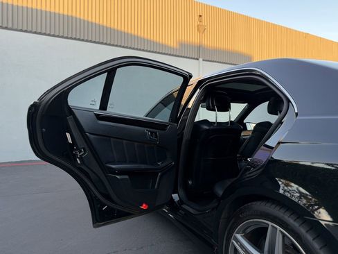 Used 2010 Mercedes-Benz E 63 AMG Sedan image 17