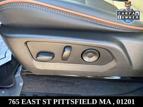 Used 2024 GMC Canyon AT4 image 13