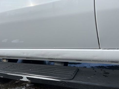 Used 2024 GMC Sierra 1500 AT4 image 7