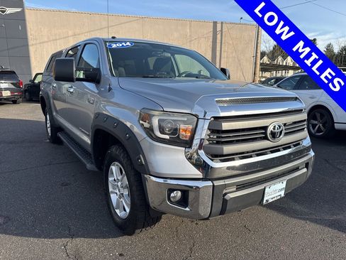 Used 2014 Toyota Tundra SR5 image 1