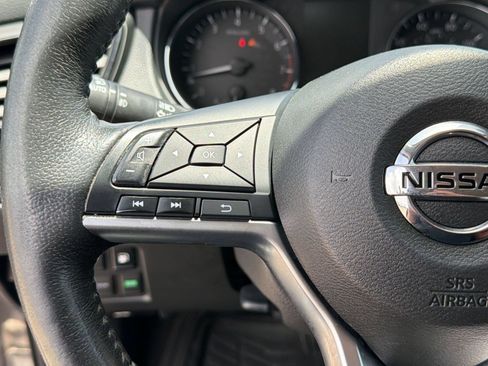 Used 2019 Nissan Rogue SL w/ Premium Package FWD image 13