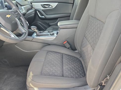 Used 2021 Chevrolet Blazer LT image 16