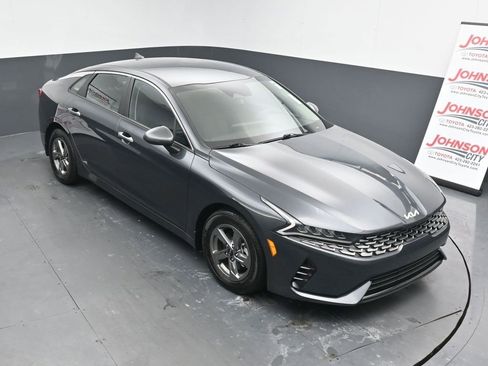 Used 2023 Kia K5 LXS image 24