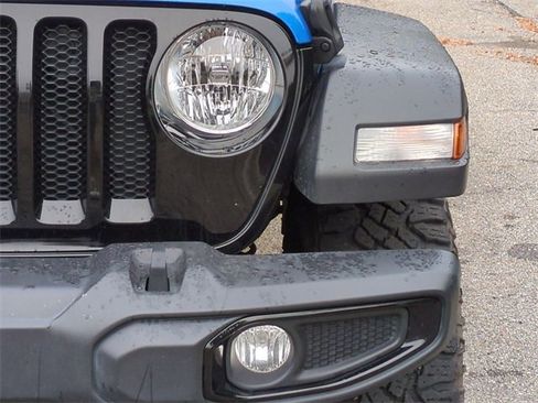 Used 2021 Jeep Wrangler Unlimited Sport image 9