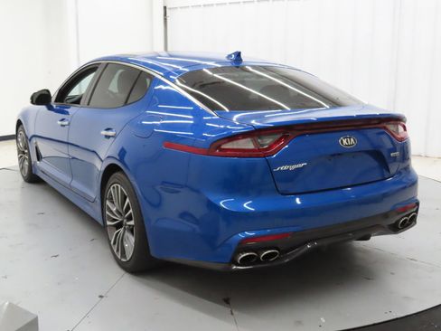 Used 2018 Kia Stinger Premium AWD/4WD image 6