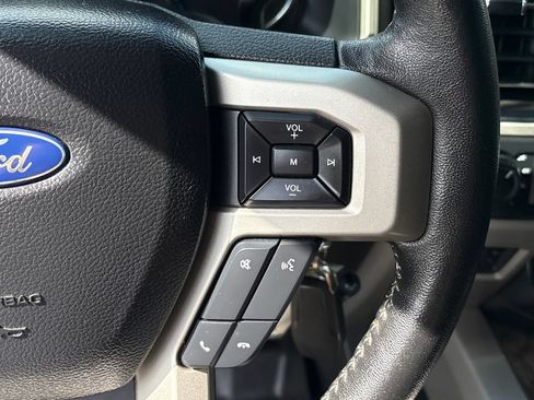 Used 2019 Ford F250 Lariat w/ Lariat Value Package AWD/4WD image 19
