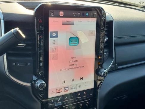 Used 2025 RAM 2500 Laramie image 21