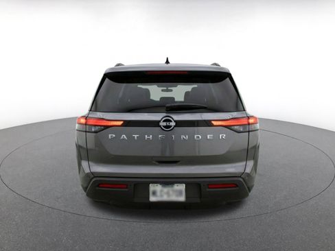 Used 2025 Nissan Pathfinder SV FWD image 8