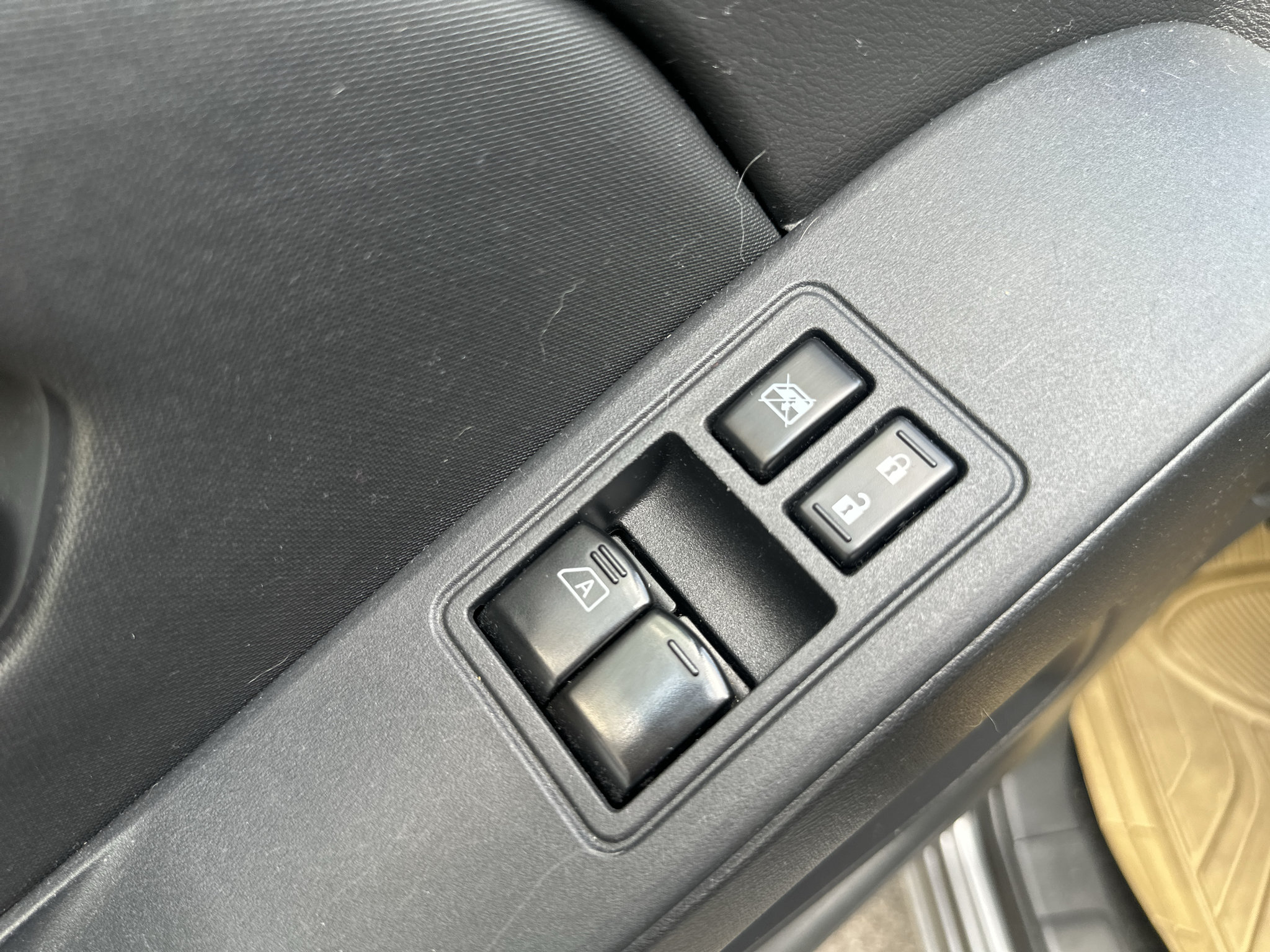 Used 2022 Nissan Frontier S RWD image 19