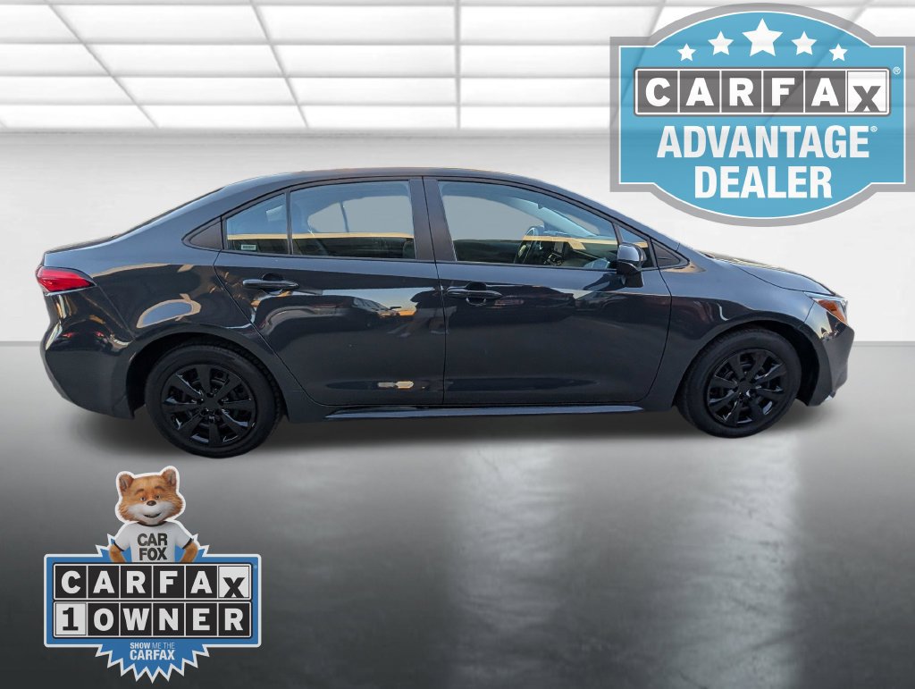 Used 2025 Toyota Corolla LE FWD image 28