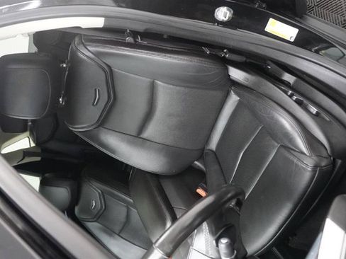 Used 2019 Cadillac XT5 Premium Luxury AWD/4WD image 4
