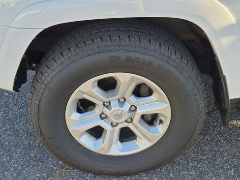 Used 2024 Toyota 4Runner SR5 image 17