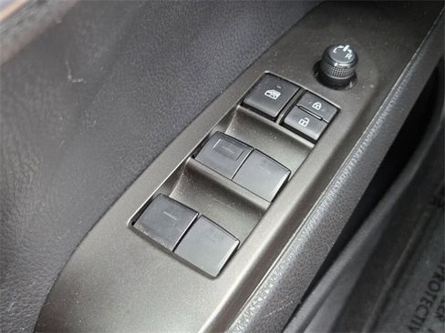 Used 2024 Toyota Camry SE image 24