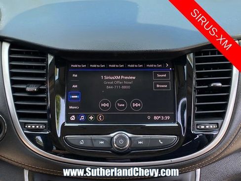 Used 2022 Chevrolet Trax LT w/ Premium Seat Package AWD/4WD image 26