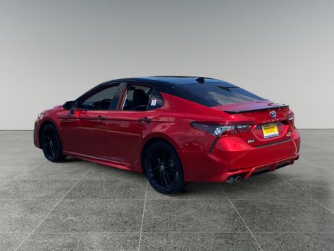 Used 2024 Toyota Camry XSE w/ Navigation Package FWD image 3