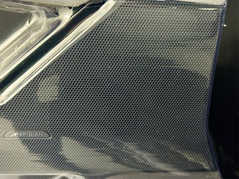 New 2026 Land Rover Range Rover Velar S image 17