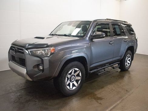 Used 2021 Toyota 4Runner TRD Off-Road Premium w/ Moonroof Package AWD/4WD image 8