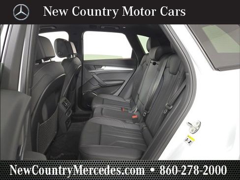 Used 2025 Audi Q5 2.0T Premium image 19