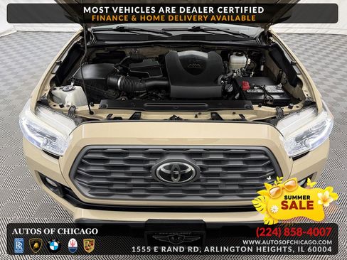 Used 2020 Toyota Tacoma TRD Off-Road AWD/4WD image 27