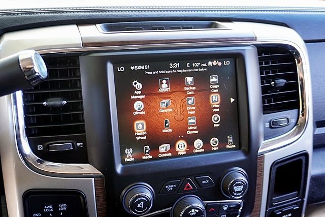 Used 2017 RAM 2500 Laramie AWD/4WD image 39