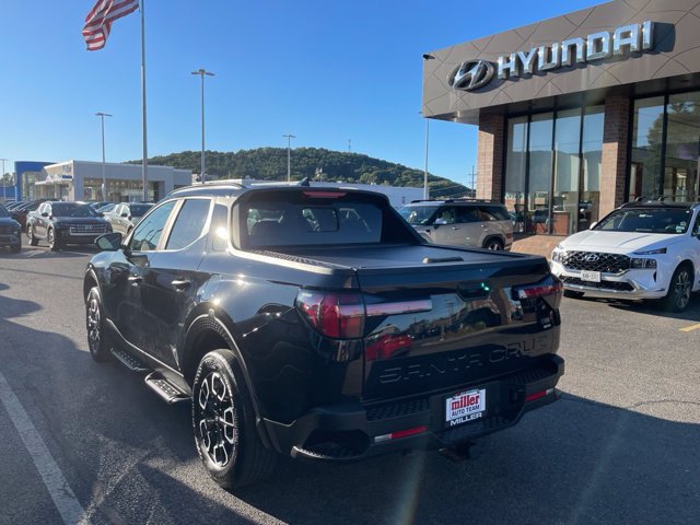 Used 2022 Hyundai Santa Cruz SEL w/ Activity Package AWD/4WD image 3