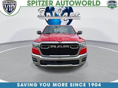 Used 2025 RAM 1500 Big Horn AWD/4WD image 3