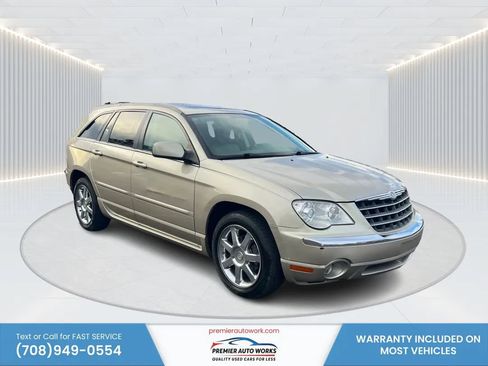 Used 2007 Chrysler Pacifica Limited AWD/4WD image 3