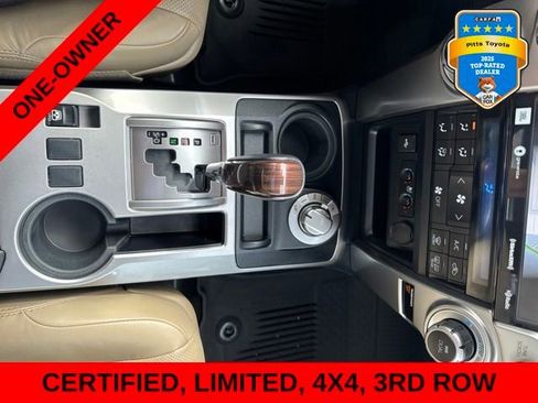 Used 2021 Toyota 4Runner Limited AWD/4WD image 18