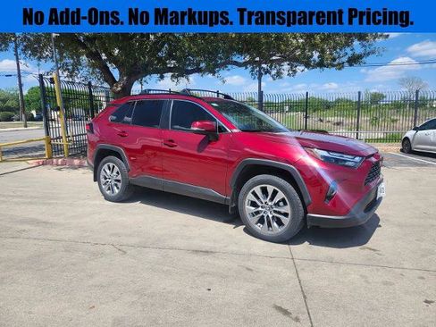 Used 2023 Toyota RAV4 XLE Premium FWD image 1