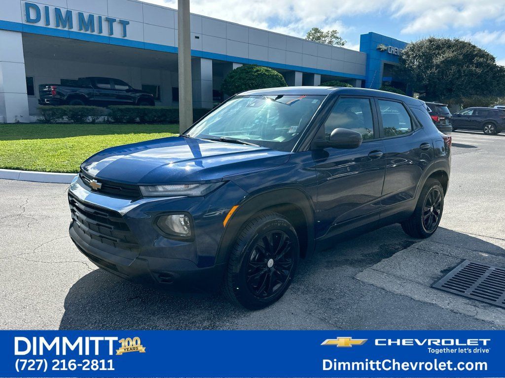 Used 2022 Chevrolet TrailBlazer LS FWD image 1