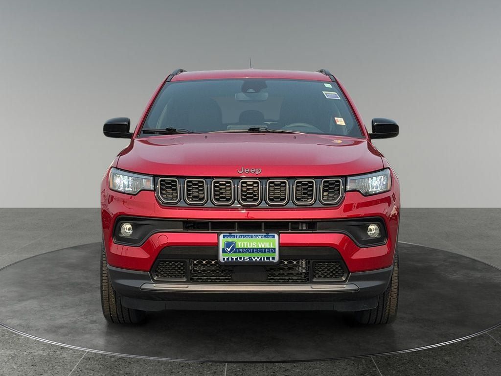 Used 2025 Jeep Compass Latitude w/ Altitude Special Edition AWD/4WD image 2