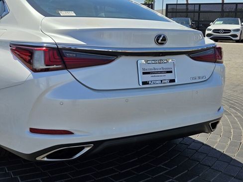Used 2019 Lexus ES 350 w/ Premium Package FWD image 4