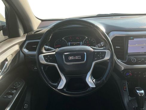 Used 2019 GMC Acadia SLT image 18
