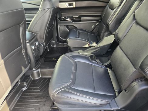 Used 2021 Ford Explorer ST w/ Equipment Group 401A image 22