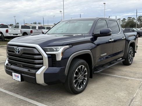 Used 2024 Toyota Tundra Limited image 9