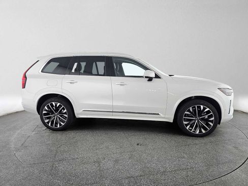 Used 2025 Volvo XC90 B5 Plus w/ Protection Package Premier AWD/4WD image 2