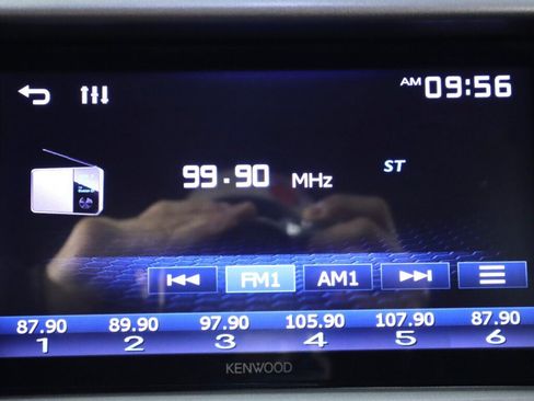 Used 2015 Chevrolet Camaro LS RWD image 16