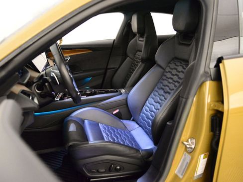 Certified 2023 Audi e-tron GT Prestige w/ Prestige Package image 4