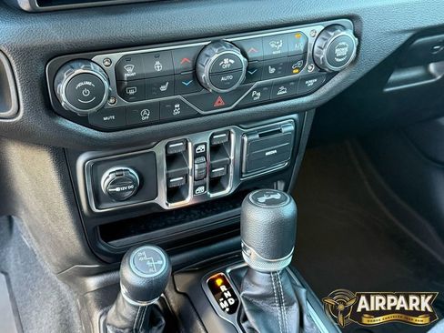 New 2026 Jeep Wrangler Unlimited Sport AWD/4WD image 18