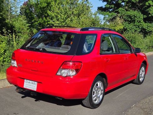 Used 2004 Subaru Impreza TS AWD/4WD image 5