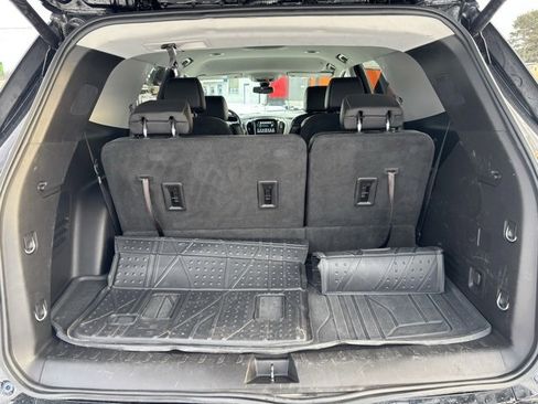 Used 2019 Chevrolet Traverse Premier w/ LPO, Blackout Package image 20
