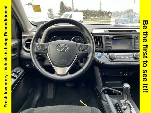Used 2016 Toyota RAV4 XLE AWD/4WD image 13